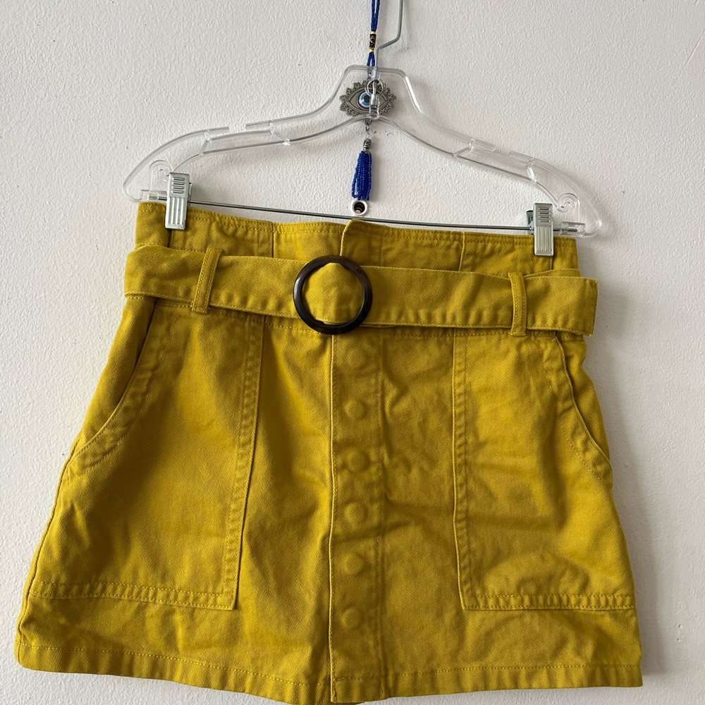 Forever 21 Yellow High-Waisted skirt